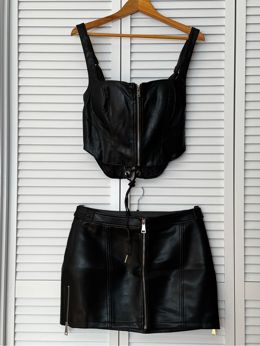 Black Faux Leather Crop Bustier and Mini Skirt Set Size Large NWT
